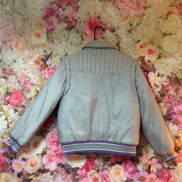 Women's Gray and Purple Puffer Jacket with Removable Sleeves - Picture 5 of 13